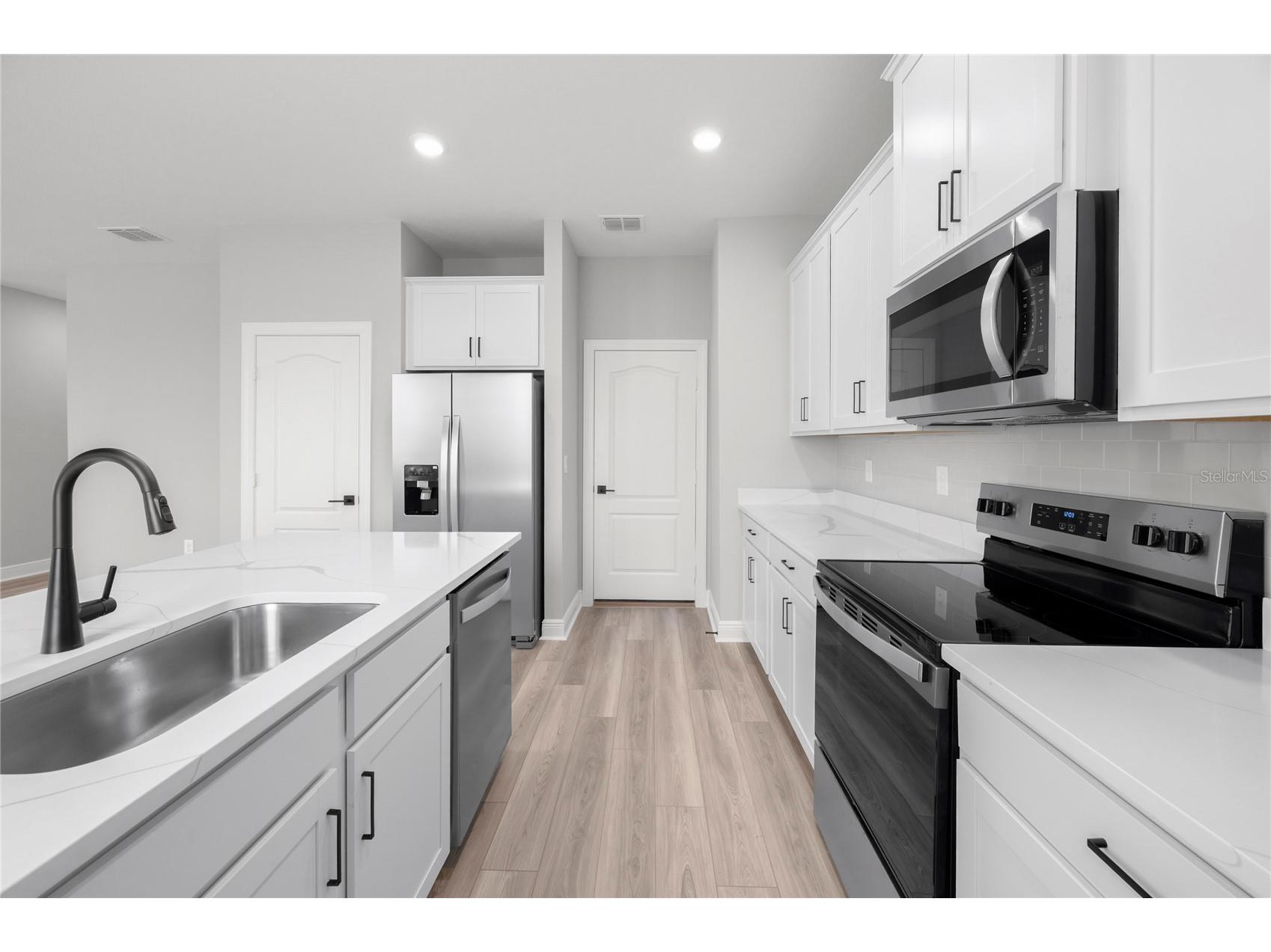 819 Ponkan Court Babson Park FL 33827 TB8496524 image6