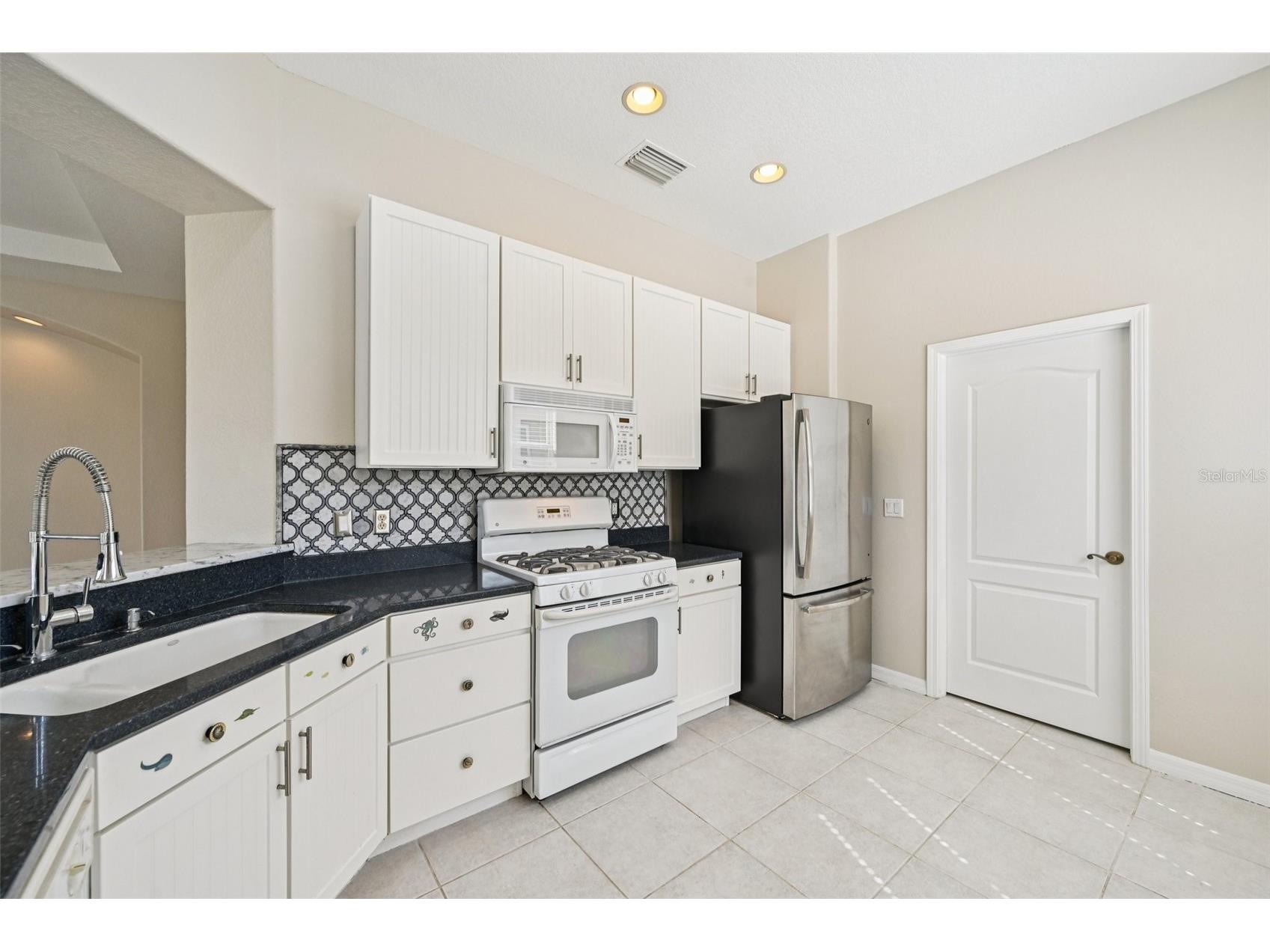 819 Regal Manor Way Sun City Center FL 33573 TB8480425 image13