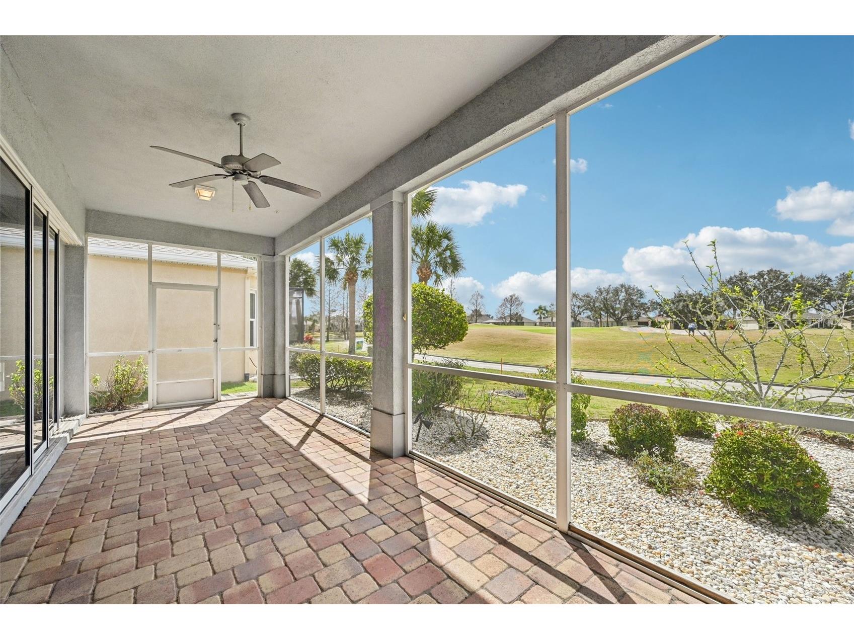 819 Regal Manor Way Sun City Center FL 33573 TB8480425 image32