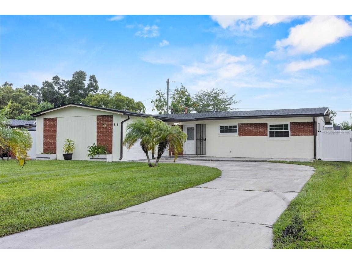 819 Royal Oak Drive Orlando FL 32809 O6341962 image1