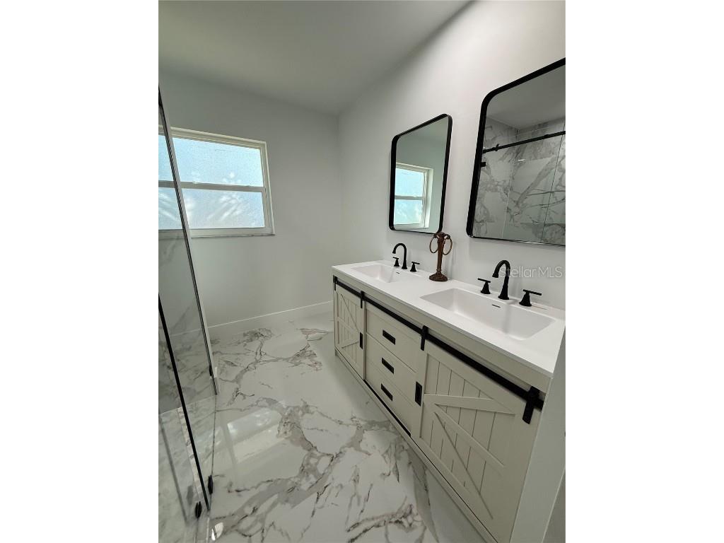 819 S Gondola Drive Venice FL 34293 A4672194 image15