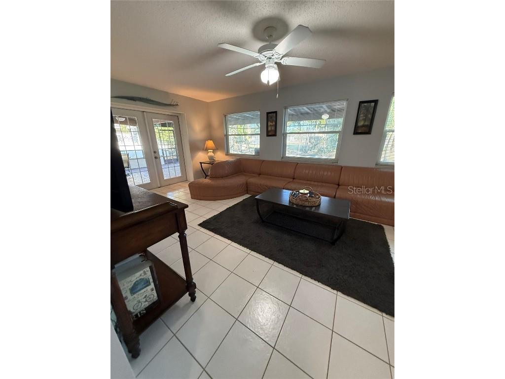 819 S Gondola Drive Venice FL 34293 A4672194 image3