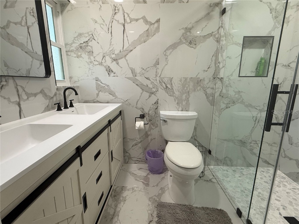 819 S Gondola Drive Venice FL 34293 A4672194 image40