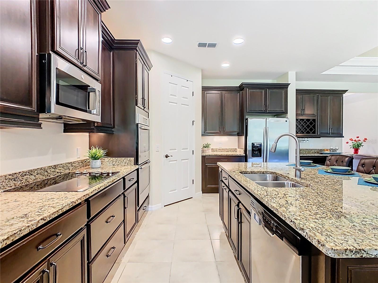 819 San Raphael Street Kissimmee FL 34759 S5144376 image19