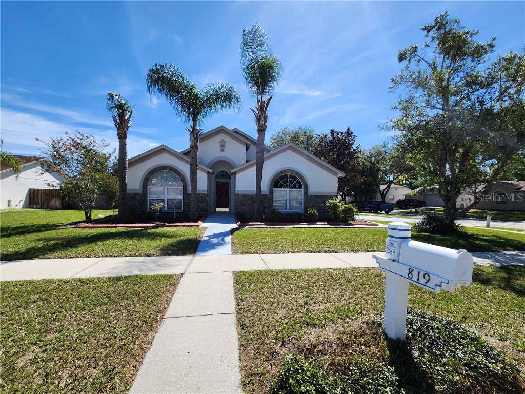 819 Sandy Trail Place Brandon FL 33511 T3552113 image1