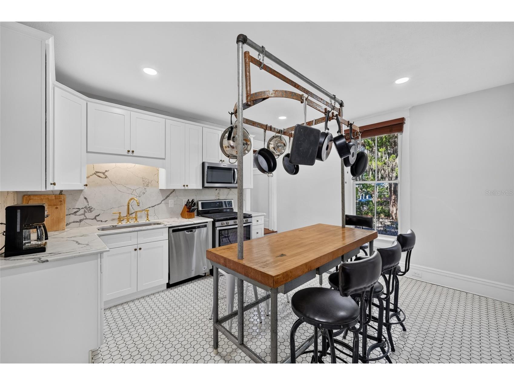 819 SE 2nd Street Ocala FL 34471 OM727882 image13