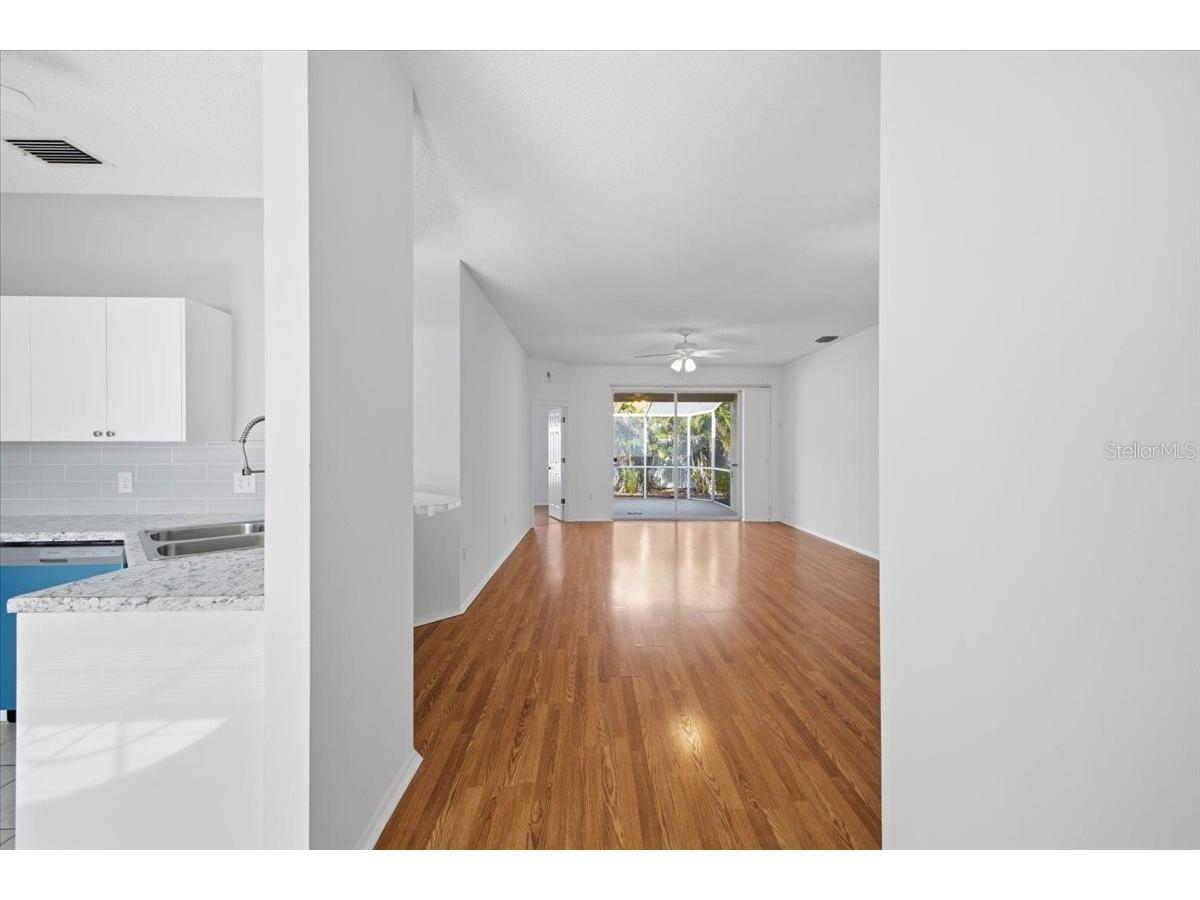 819 Springwood Circle Bradenton FL 34212 TB8520983 image21