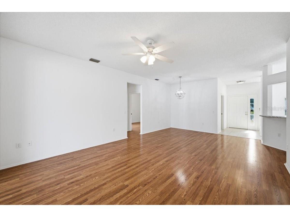 819 Springwood Circle Bradenton FL 34212 TB8520983 image31