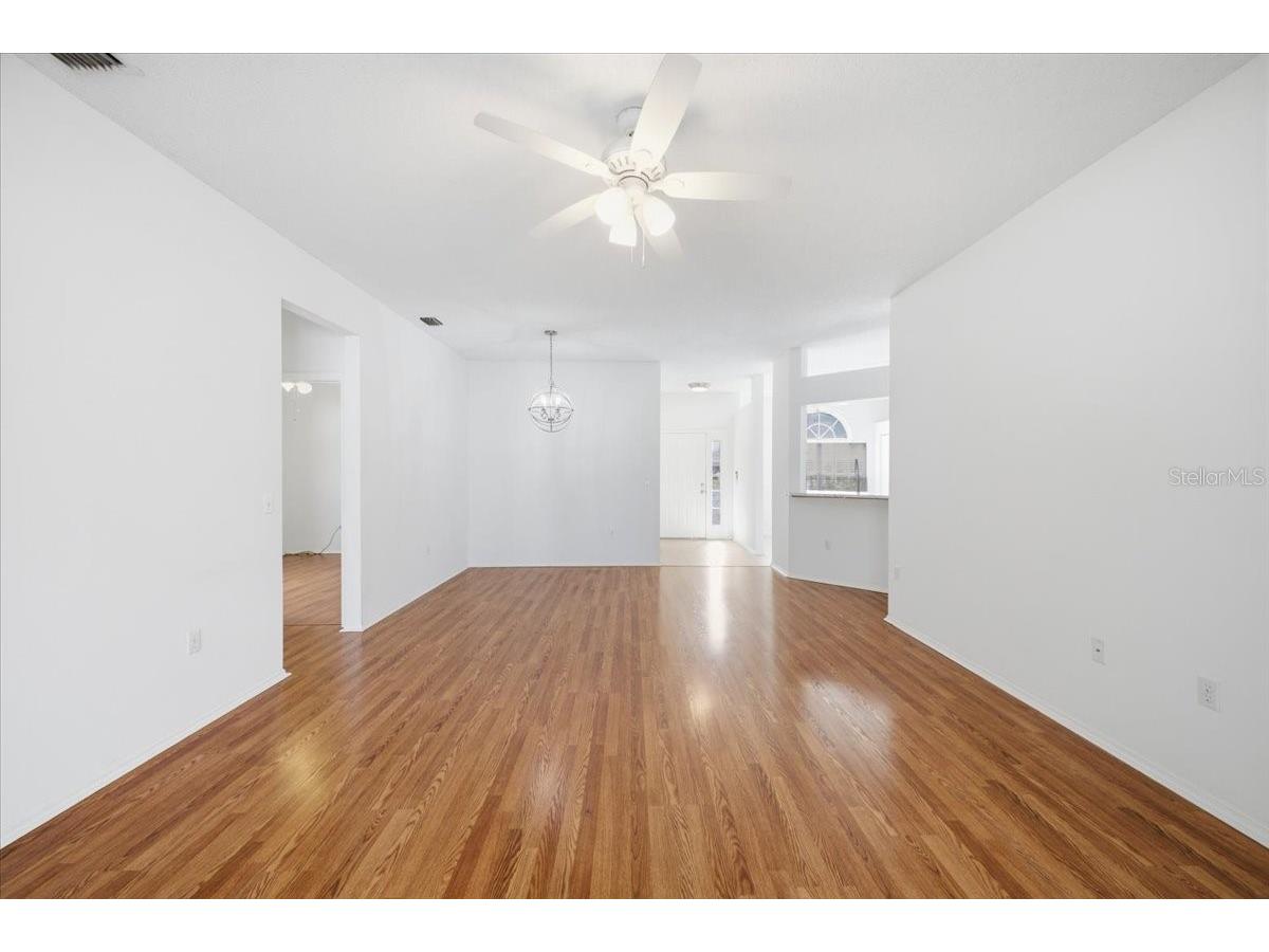819 Springwood Circle Bradenton FL 34212 TB8520983 image32