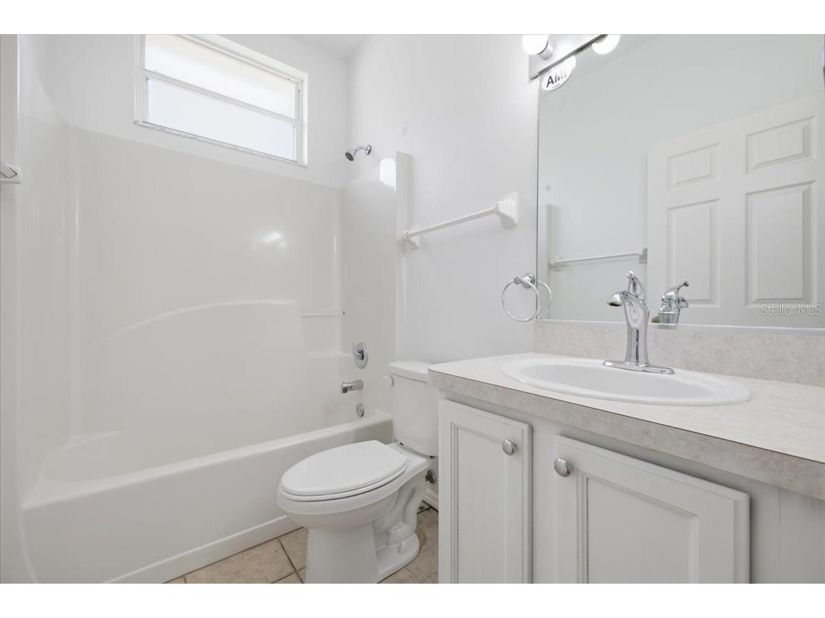 819 Springwood Circle Bradenton FL 34212 TB8520983 image52
