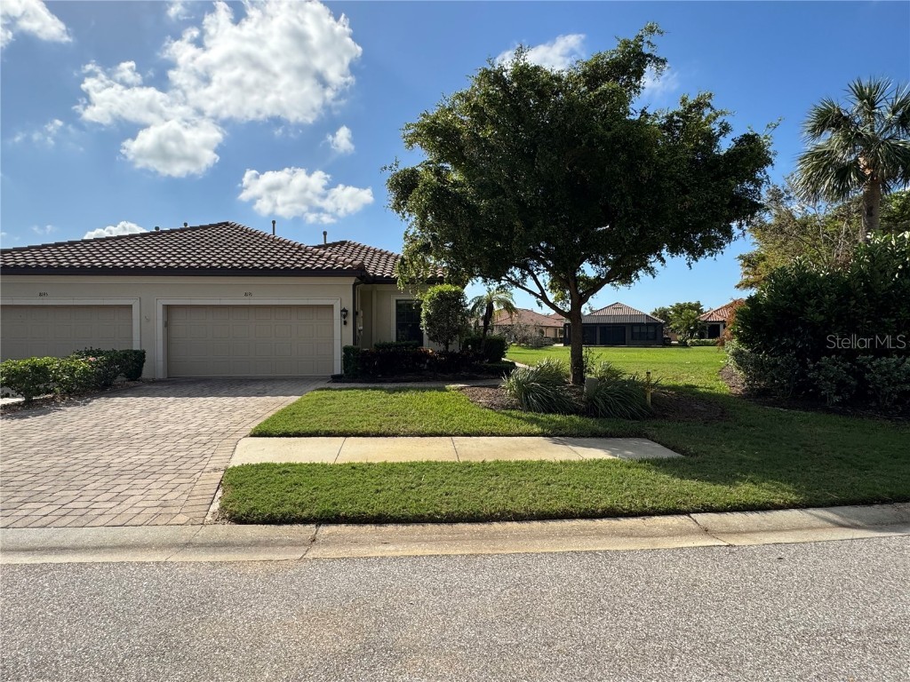 8191 Varenna Drive Sarasota FL 34231 A4627085 image1
