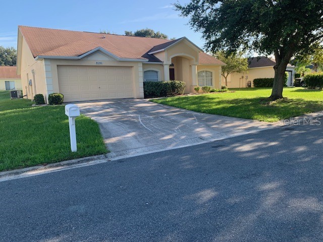8194 Westmont Terrace Drive Lakeland FL 33810 L4939286 image1