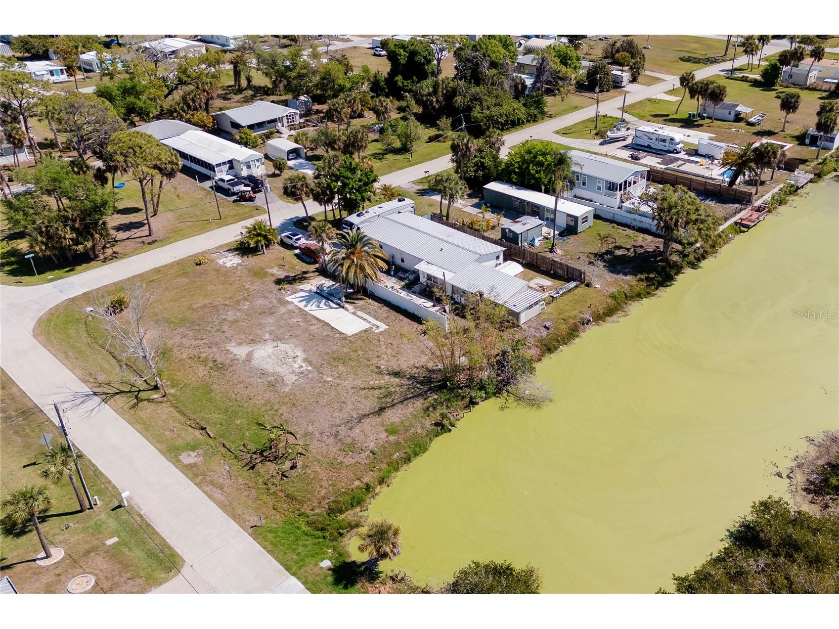 8195 Pine Tree Lane Englewood FL 34224 D6146709 image2