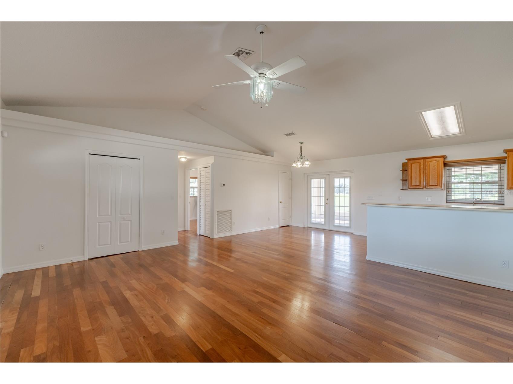 8197 Cr 736 Center Hill FL 33514 O6396366 image7
