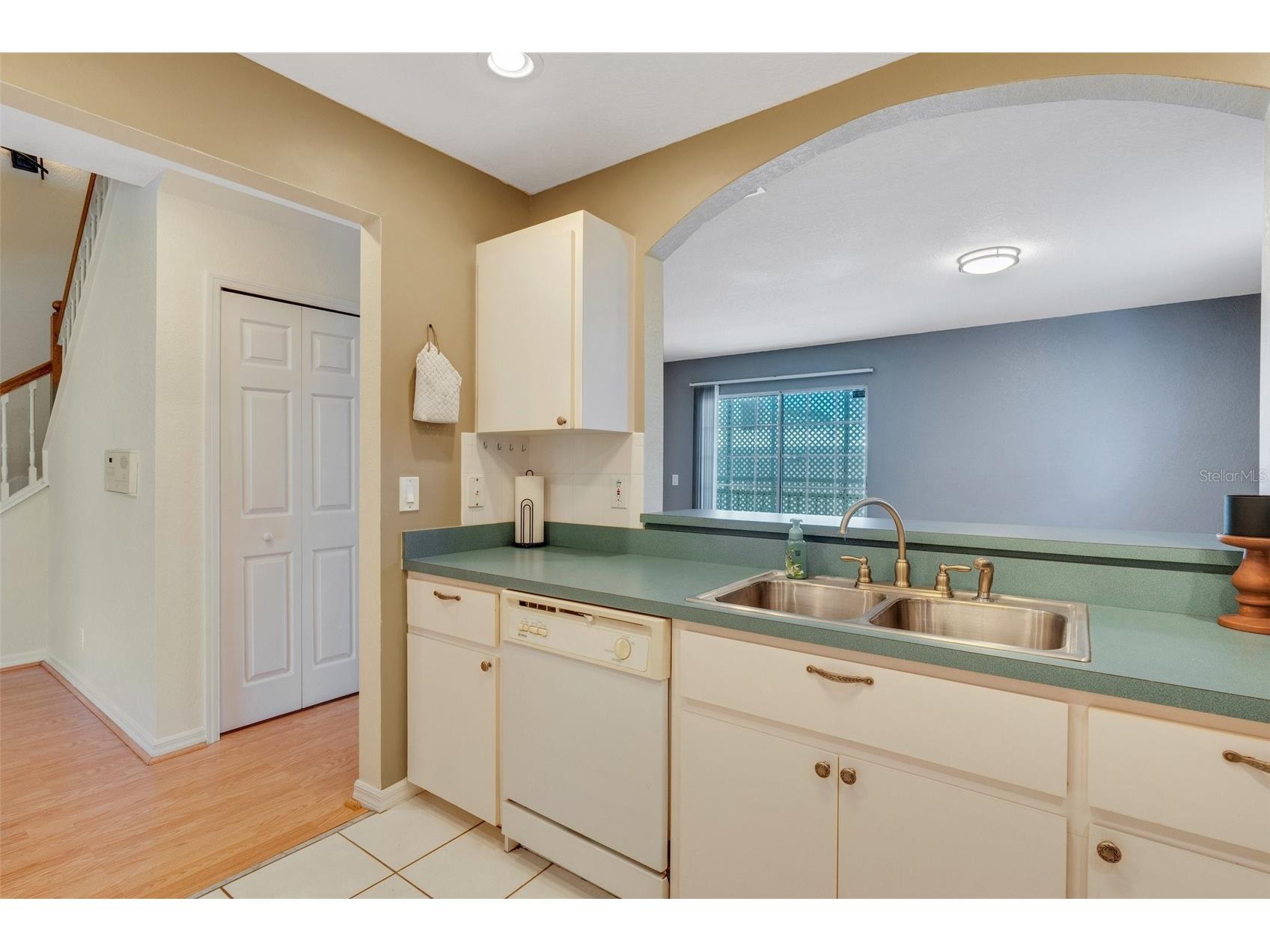 8198 Eagles Park Dr Saint Petersburg FL 33709 TB8511773 image15