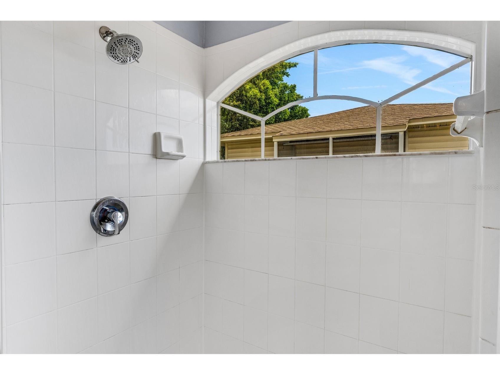 8198 Eagles Park Dr Saint Petersburg FL 33709 TB8511773 image37