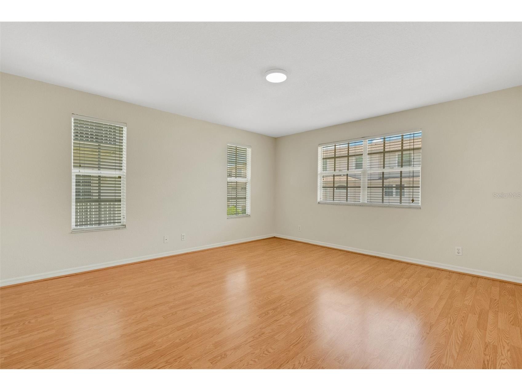8198 Eagles Park Dr Saint Petersburg FL 33709 TB8511773 image9