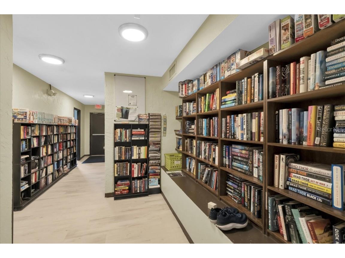 8198 Terrace Garden Drive #511 Saint Petersburg FL 33709 TB8400032 image43