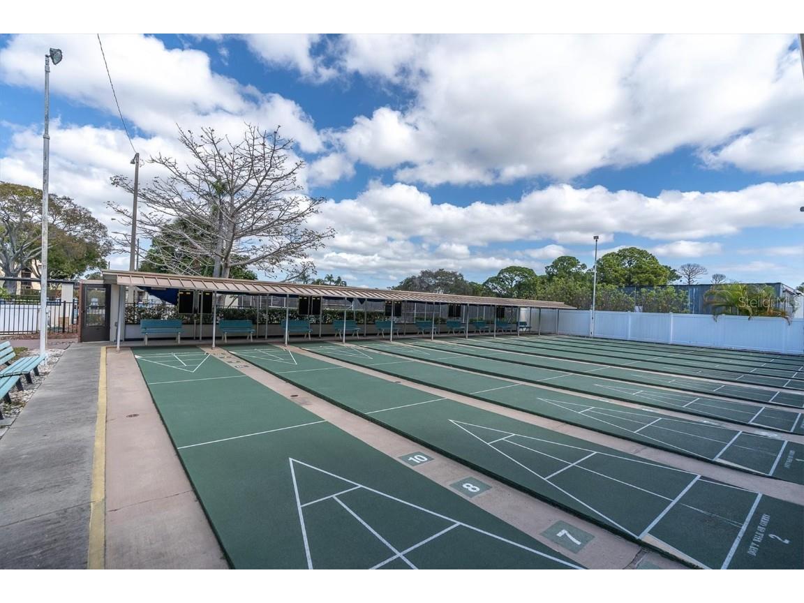 8198 Terrace Garden Drive #511 Saint Petersburg FL 33709 TB8400032 image46