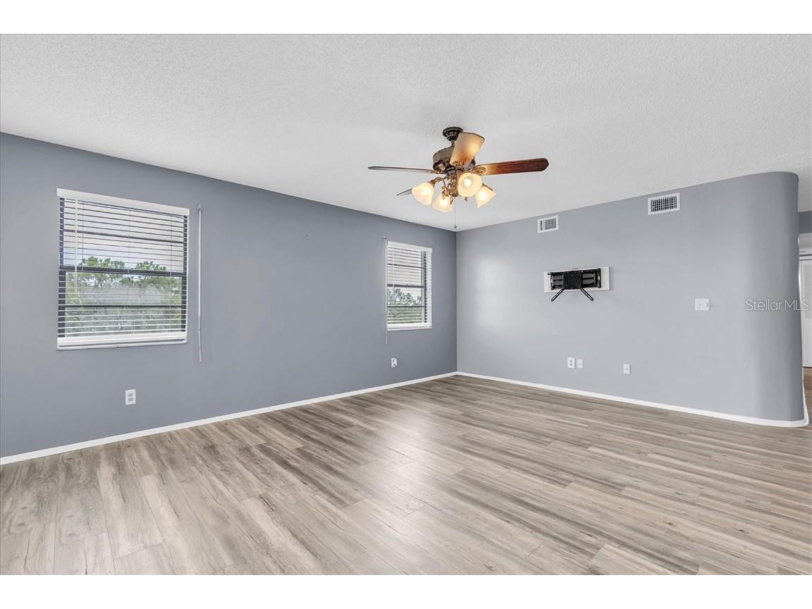 8198 Terrace Garden Drive #511 Saint Petersburg FL 33709 TB8400032 image8