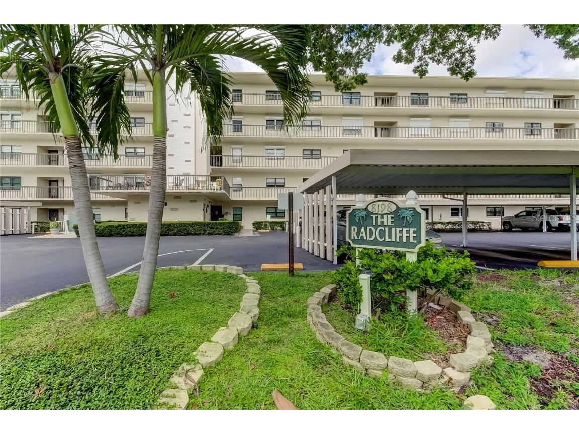 8198 Terrace Garden Drive N #109 Saint Petersburg FL 33709 TB8432333 image1
