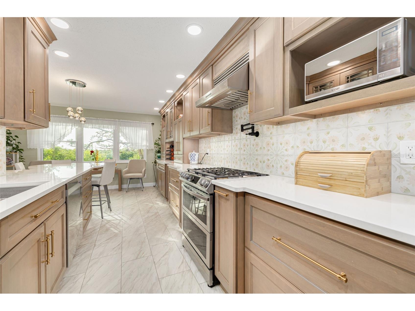 8198 Terrace Garden Drive N #202 Saint Petersburg FL 33709 TB8468528 image20