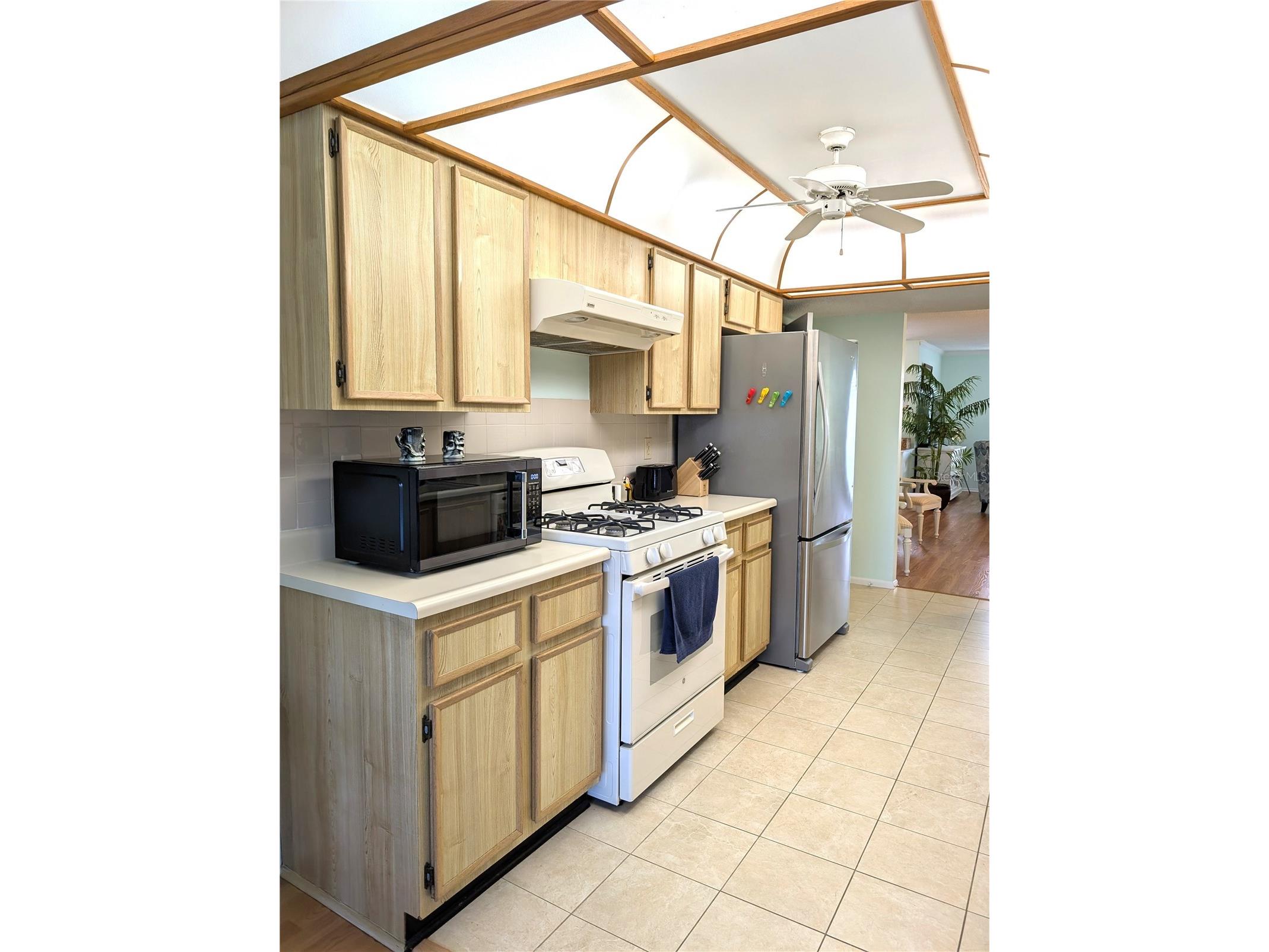 8198 Terrace Garden Drive N #409 Saint Petersburg FL 33709 TB8457614 image18