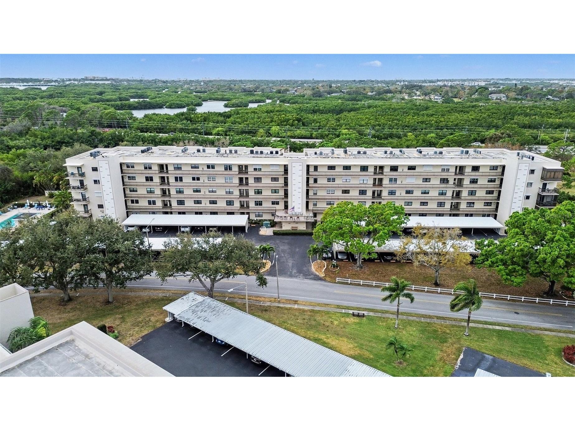 8198 Terrace Garden Drive N #411 Saint Petersburg FL 33709 TB8469309 image1