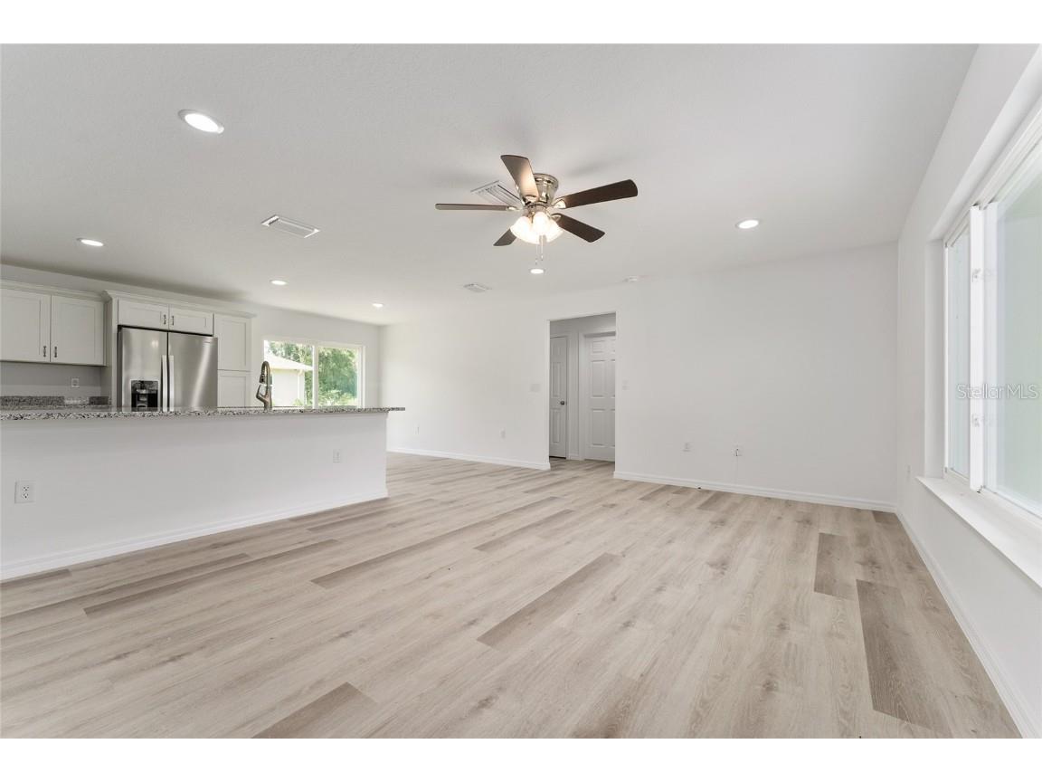 82 Fisher Terrace Ocklawaha FL 32179 O6352958 image30