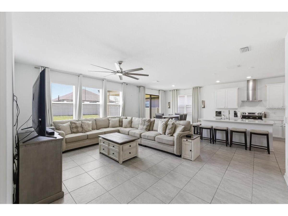 82 Hillshire Place Spring Hill FL 34609 TB8519649 image17