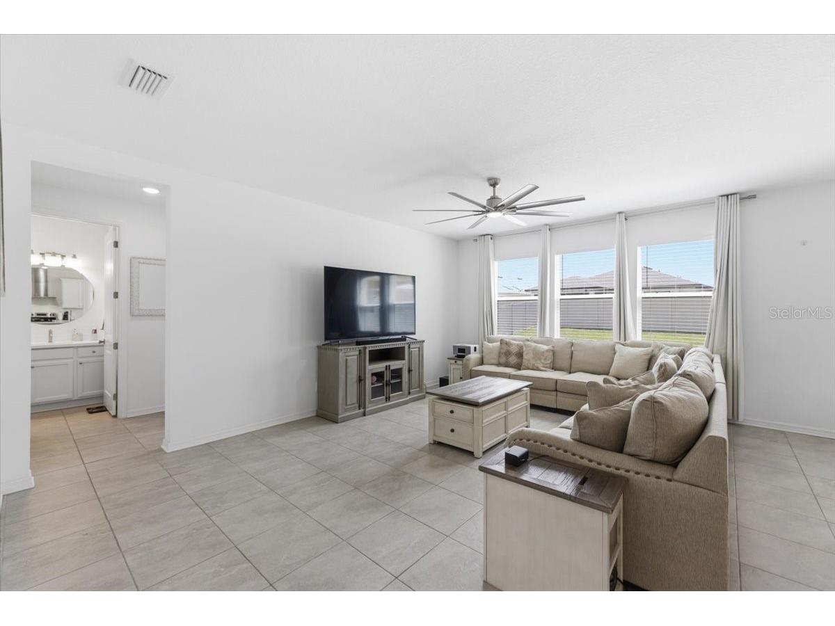 82 Hillshire Place Spring Hill FL 34609 TB8519649 image21