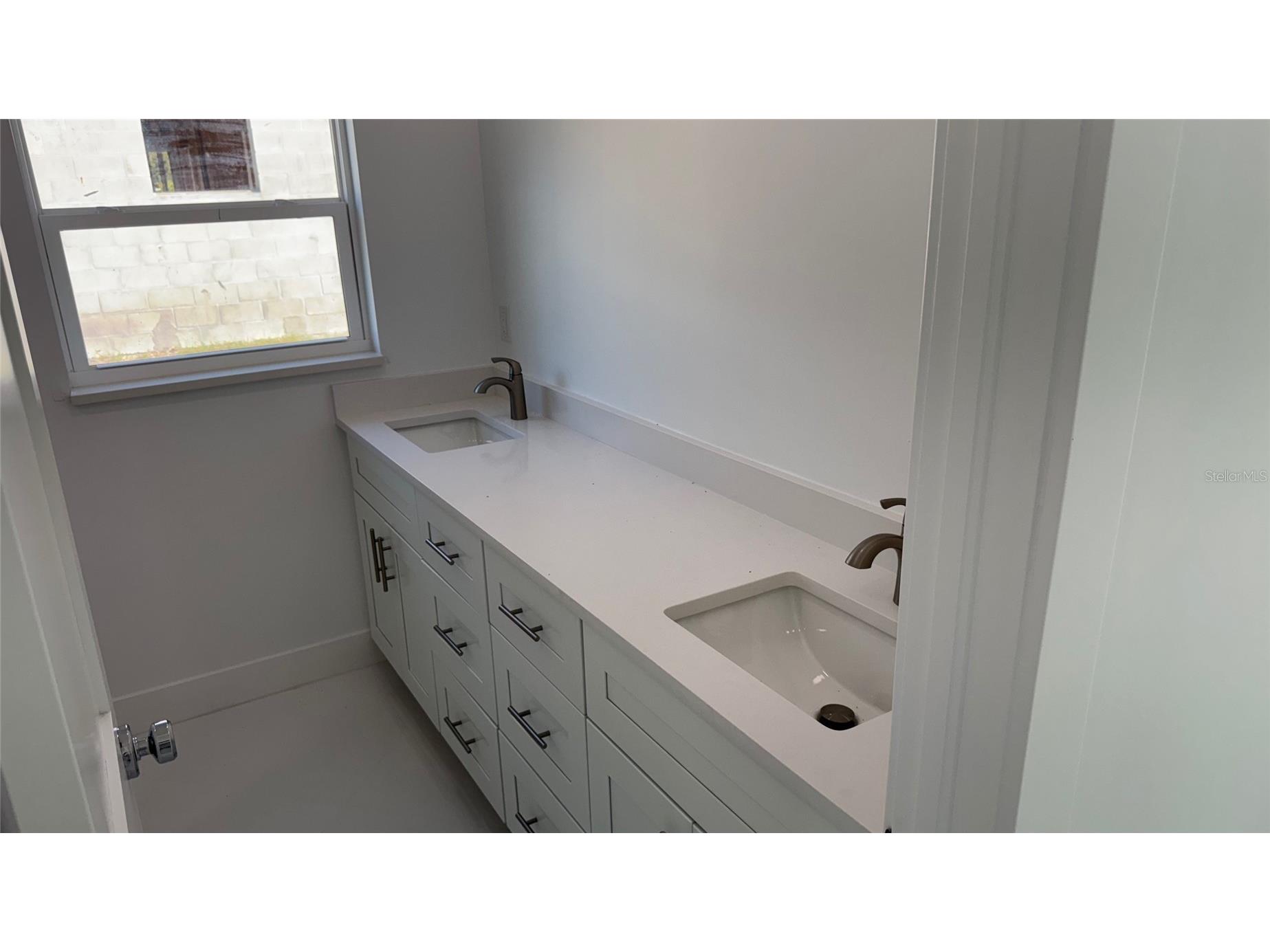 82 Kenly Street Port Charlotte FL 33954 C7524684 image3