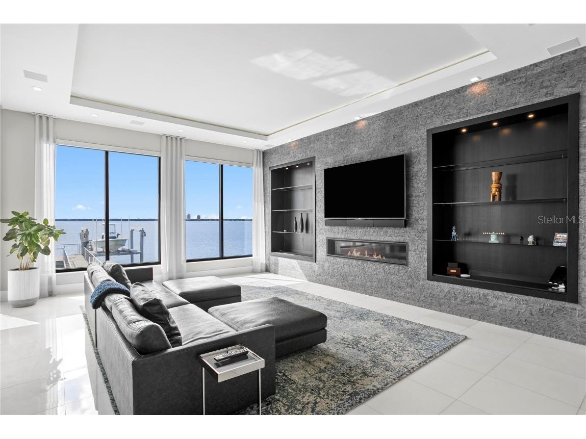 82 Martinique Avenue Tampa FL 33606 TB8446032 image22