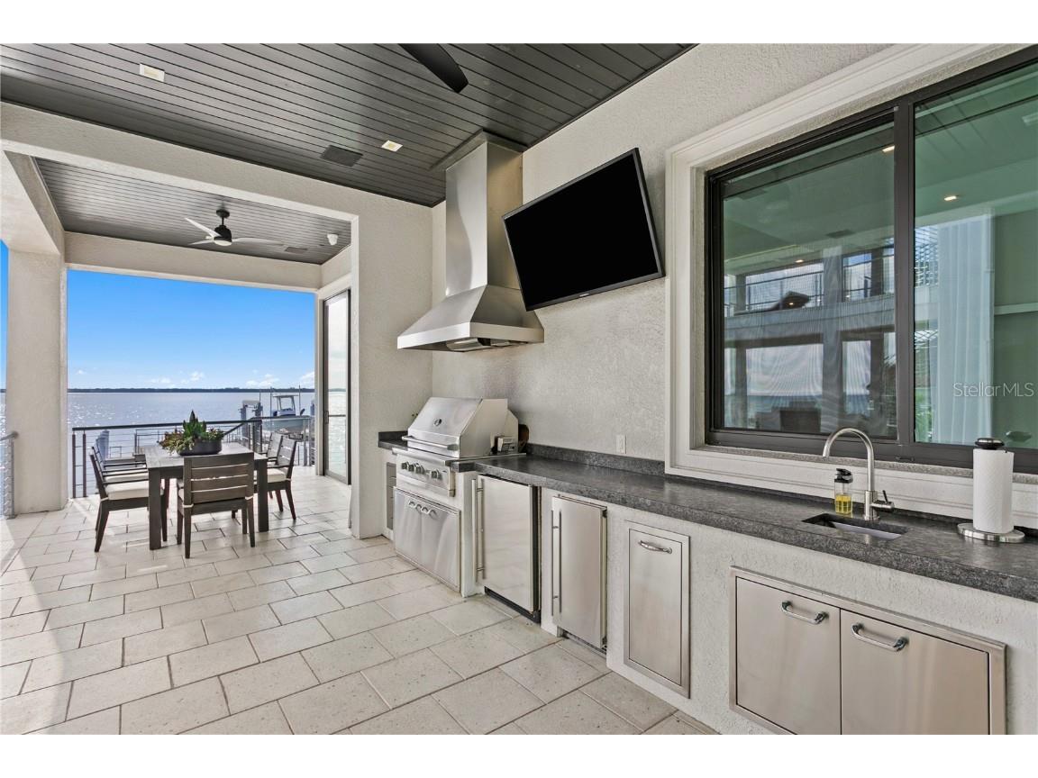 82 Martinique Avenue Tampa FL 33606 TB8446032 image25