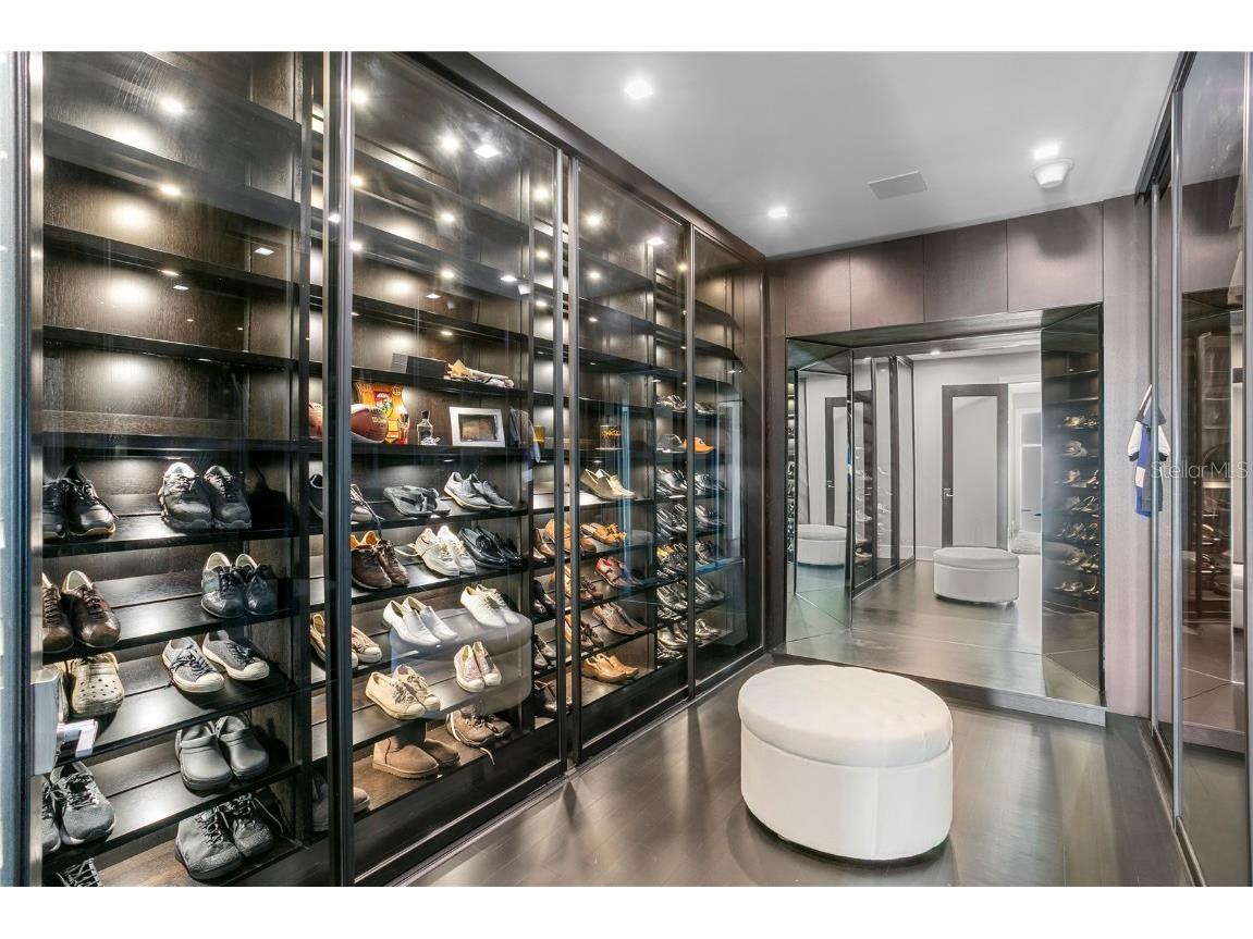 82 Martinique Avenue Tampa FL 33606 TB8446032 image46