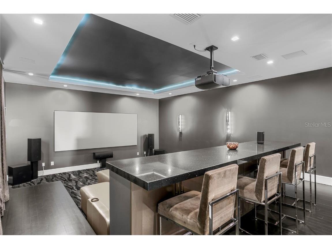 82 Martinique Avenue Tampa FL 33606 TB8446032 image53