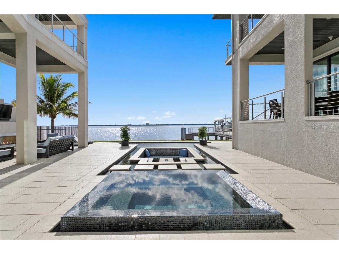 82 Martinique Avenue Tampa FL 33606 TB8446032 image58