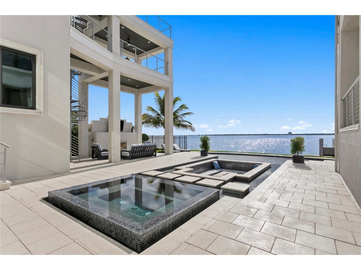 82 Martinique Avenue Tampa FL 33606 TB8446032 image59