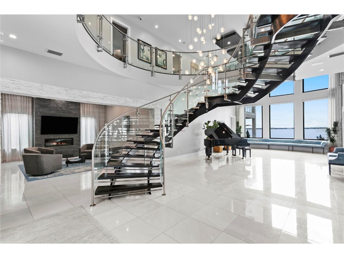 82 Martinique Avenue Tampa FL 33606 TB8446032 image6