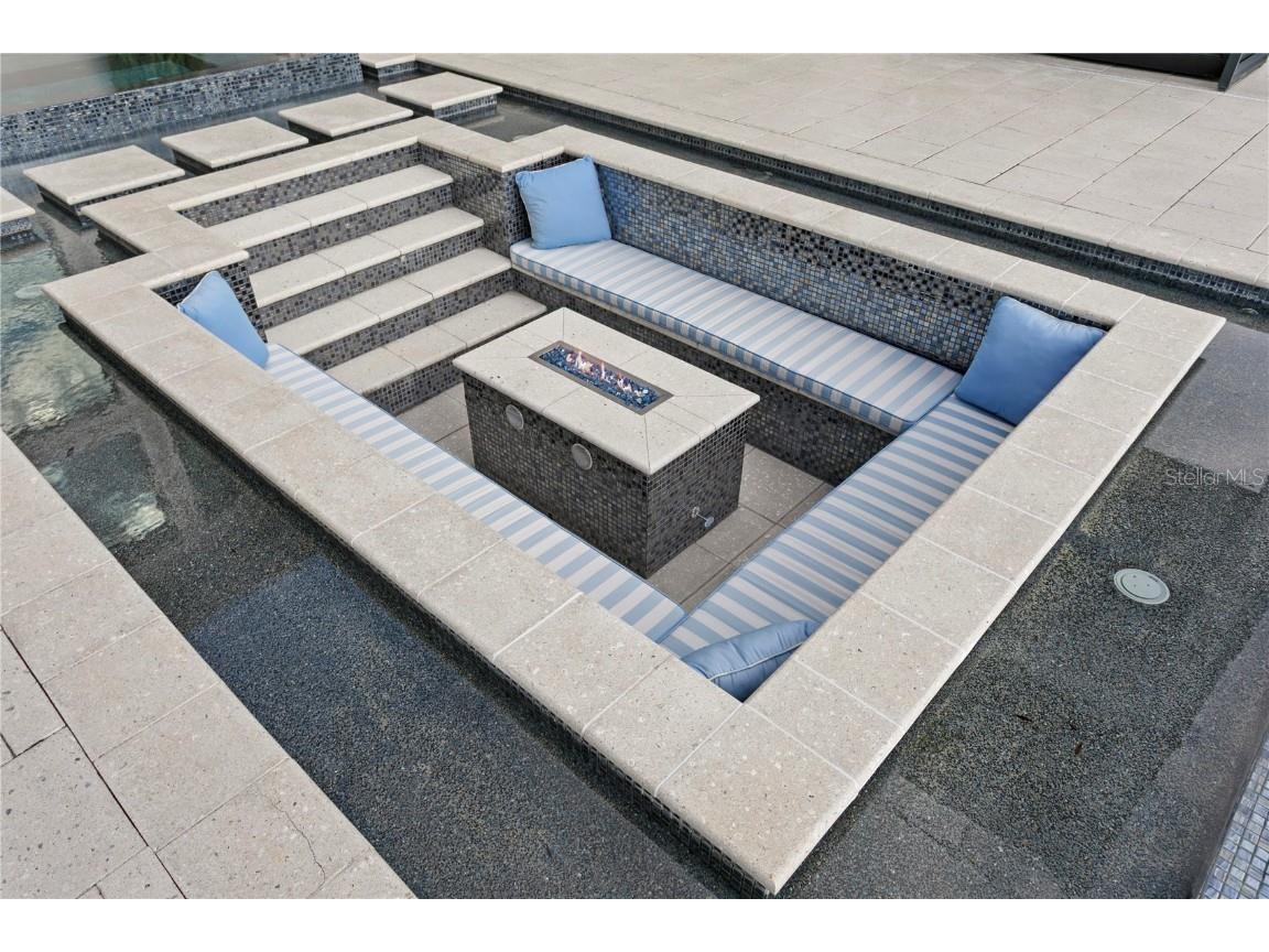 82 Martinique Avenue Tampa FL 33606 TB8446032 image60