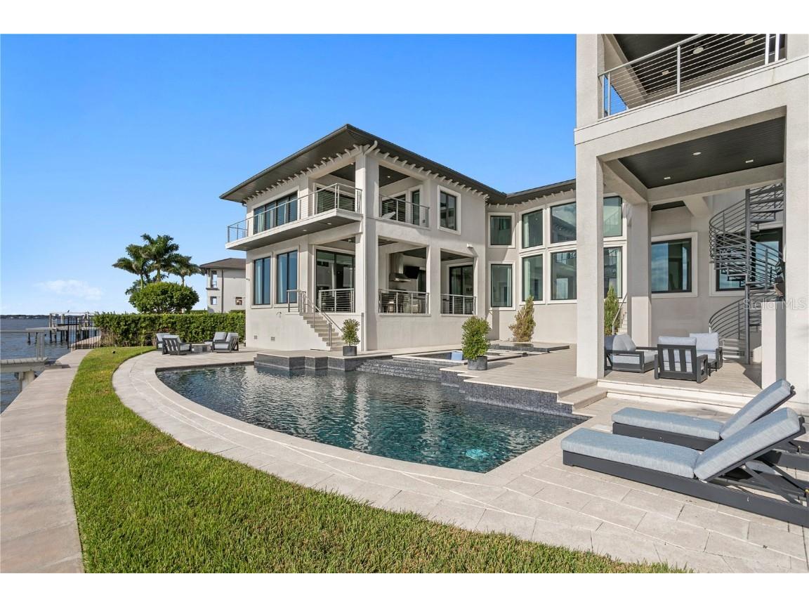 82 Martinique Avenue Tampa FL 33606 TB8446032 image64