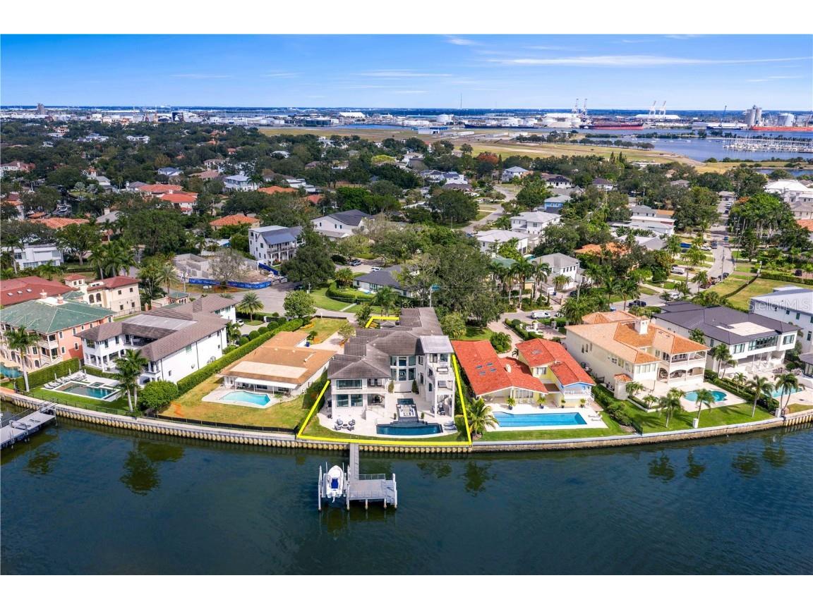 82 Martinique Avenue Tampa FL 33606 TB8446032 image88