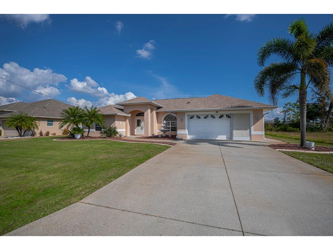 82 Pinehurst Place Rotonda West FL 33947 D6144952 image1