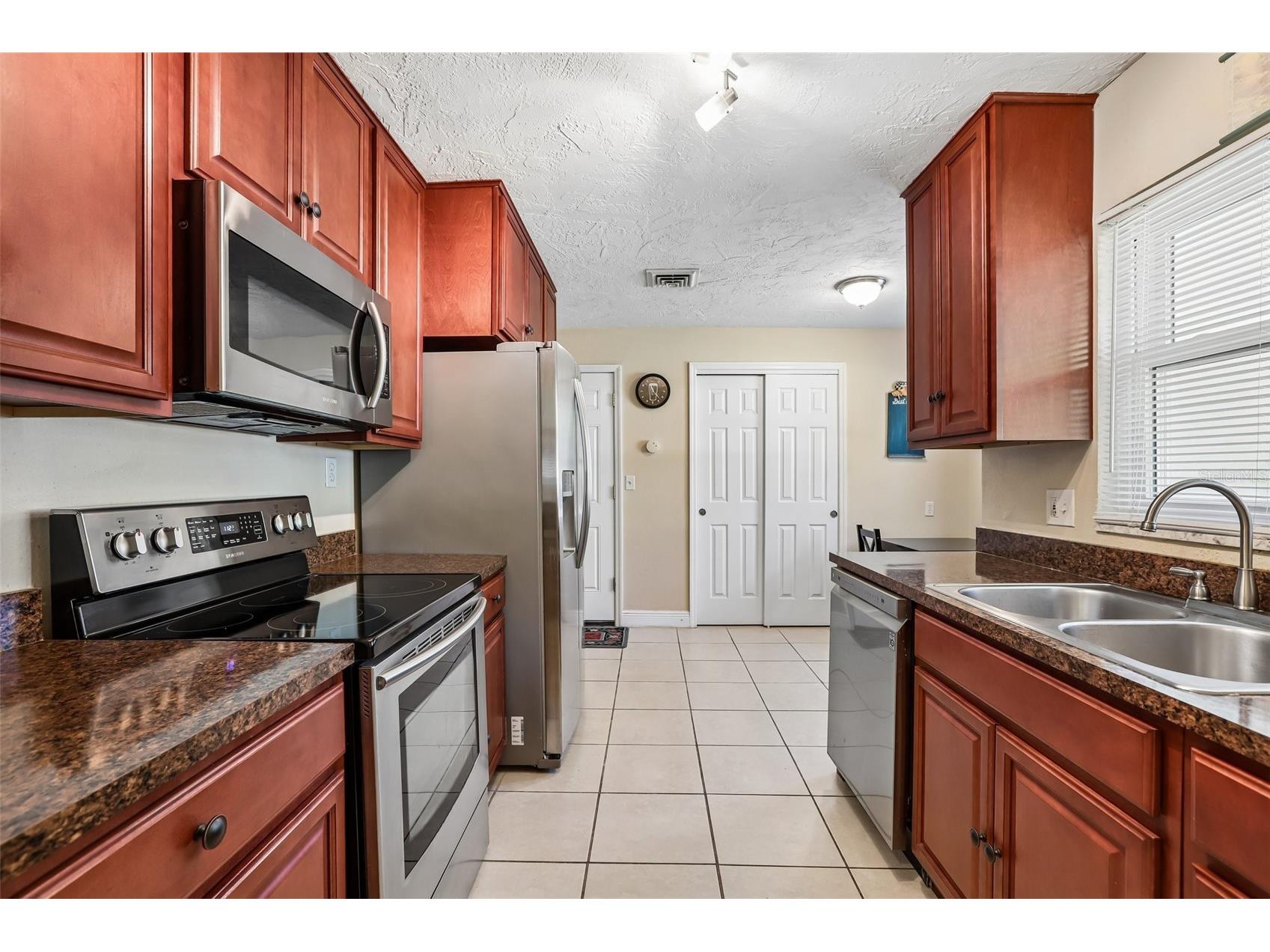 82 Talley Drive Palm Harbor FL 34684 TB8501684 image13