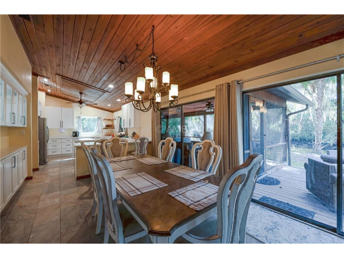 82 Young Drive Inglis FL 34449 OM711846 image10