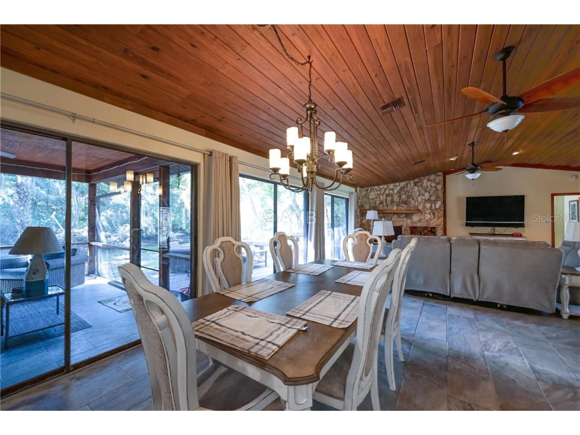 82 Young Drive Inglis FL 34449 OM711846 image11