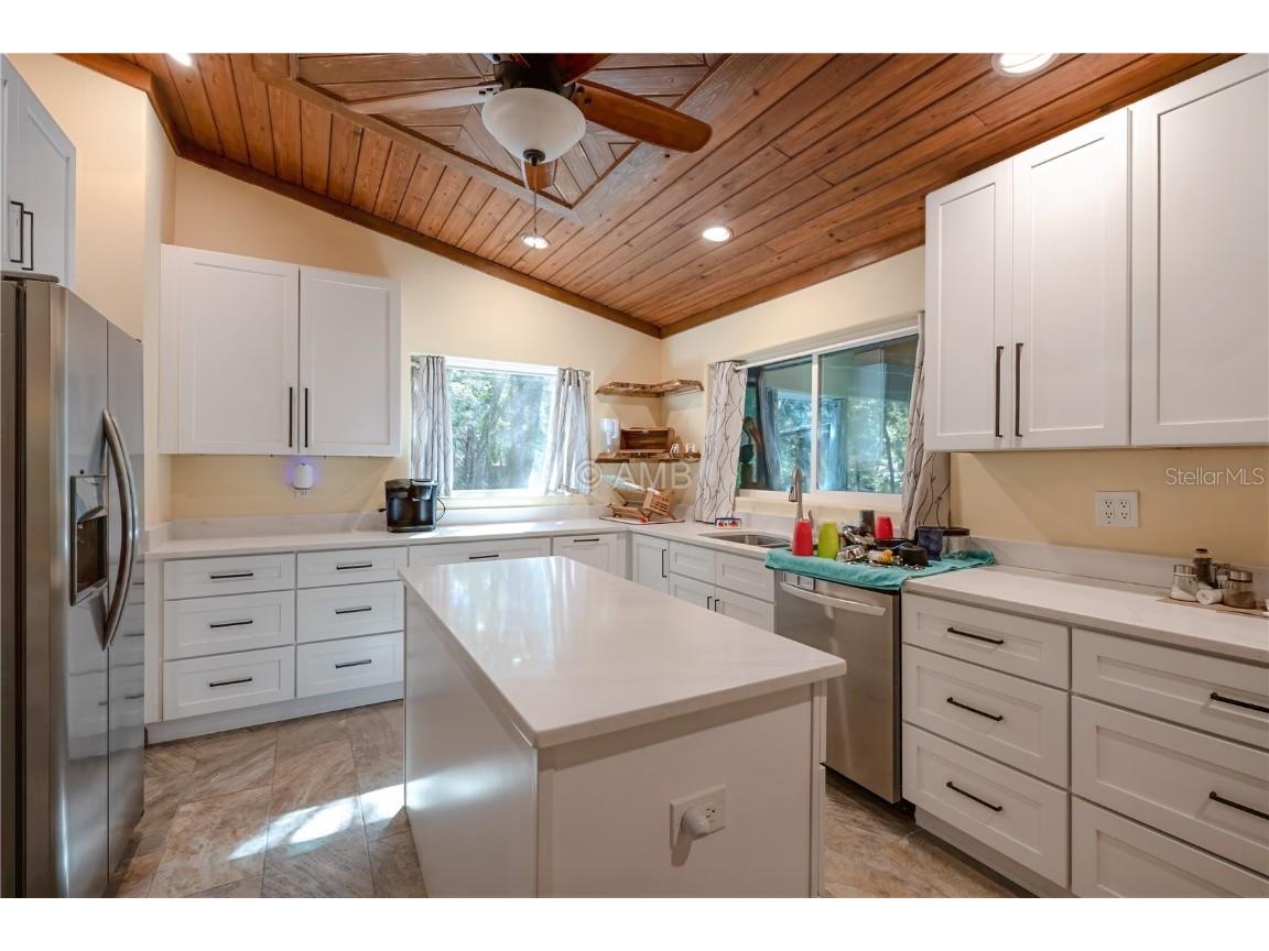 82 Young Drive Inglis FL 34449 OM711846 image14