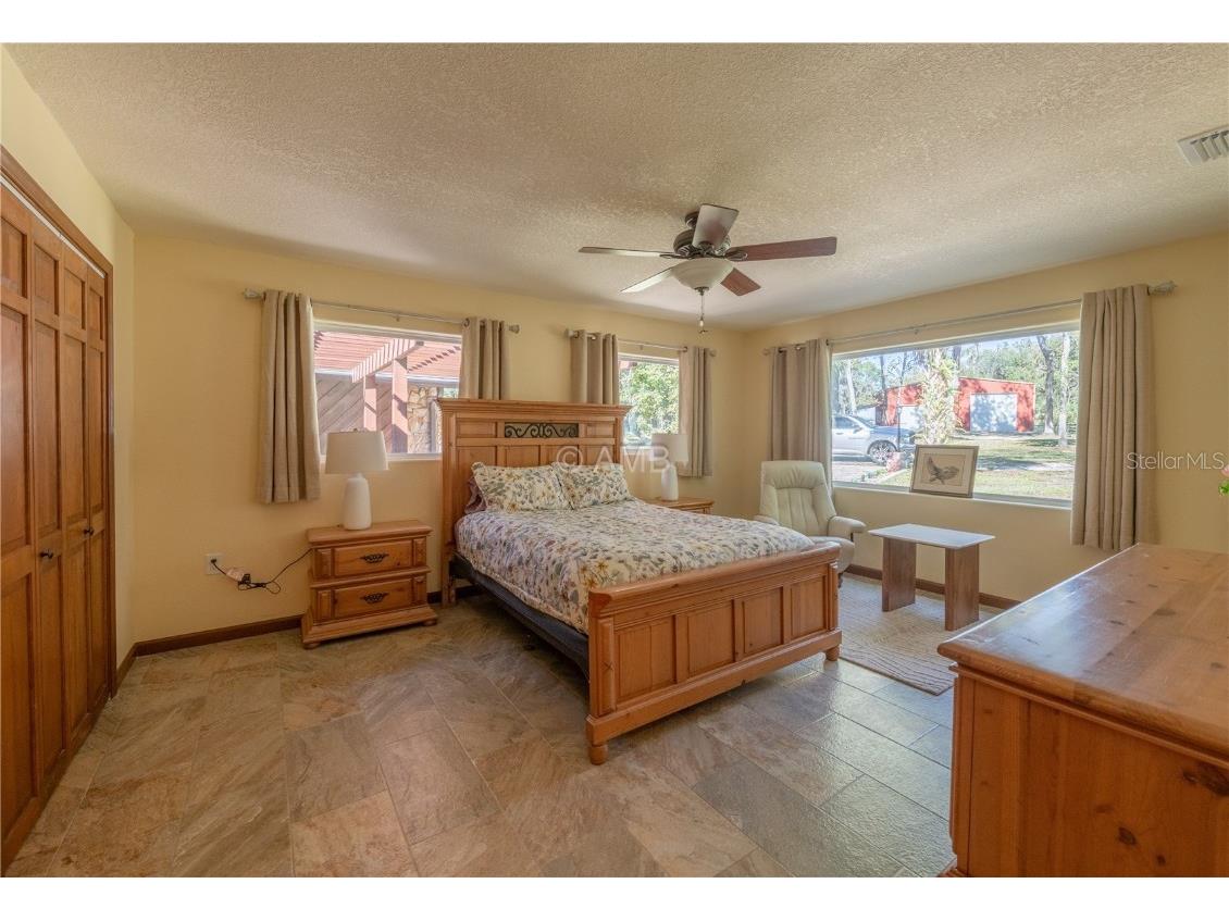 82 Young Drive Inglis FL 34449 OM711846 image18