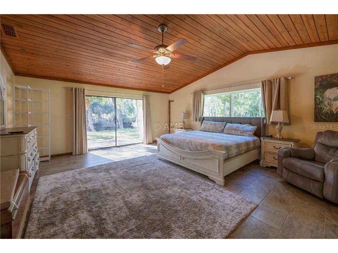 82 Young Drive Inglis FL 34449 OM711846 image22