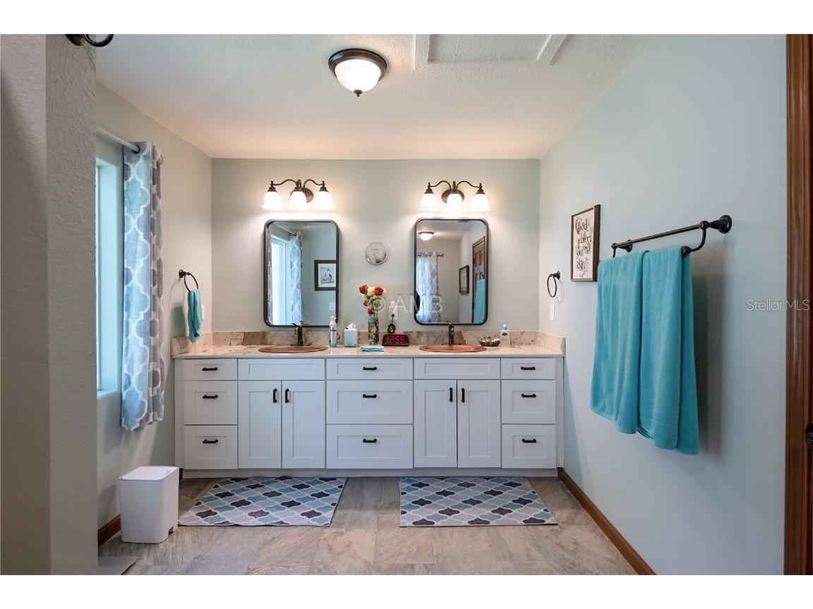 82 Young Drive Inglis FL 34449 OM711846 image25